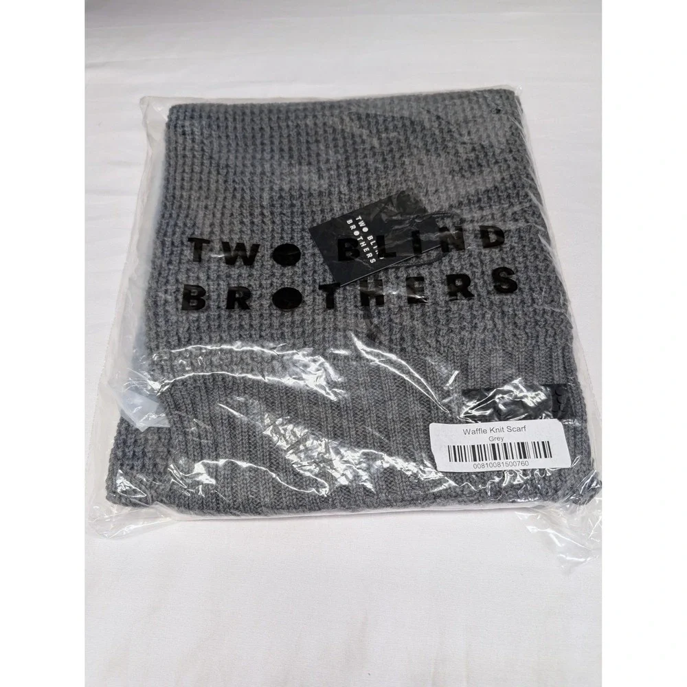 Two‎ Blind Brothers Waffle Knit Scarf Unisex Gray Winter Cozy Ethical New